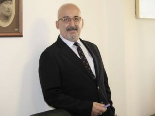 Devlet Tiyatroları Genel Müdürlüğü Ona Emanet