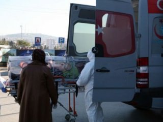 Hacdan Döndü, Ebola Şüphesi İle Hastande