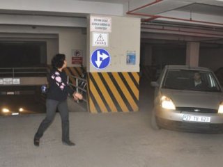 Çok Katlı Otoparkta Yangın Paniği