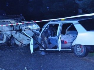 Balıkesir’de Trafik  kazası : 2 Ölü