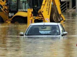 Manavgat'ı Sel Aldı!