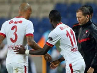Galatasaray'da Sakatlık Şoku!