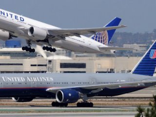 ABD'de Uçağı 17 Saat Geciktiren Arama