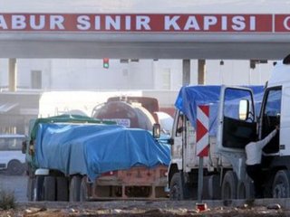Habur Kapısı Giriş Ve Çıkışlara Kapatıldı