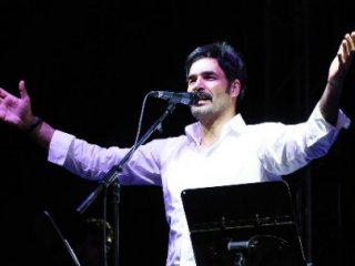 Sanatçılar Duyarsız Kalmadı