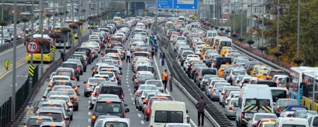 İstanbul'da Trafik Yine Felç Oldu