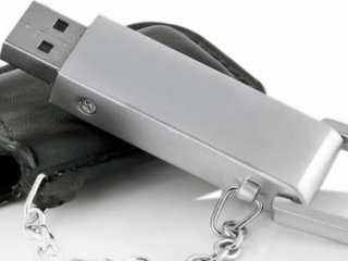 USB Belleklerde Büyük Tehlike