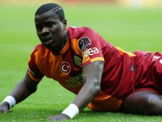 G.Saraylı Eboue'yi Şok Eden Ceza!