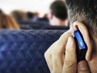 Uçakta Cep Telefonuna Şartlı İzin