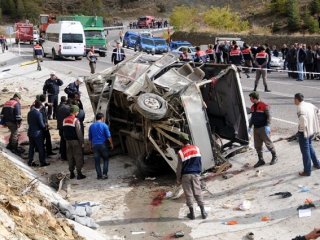 Bir Lokma Ekmek İçin 18 Ölü