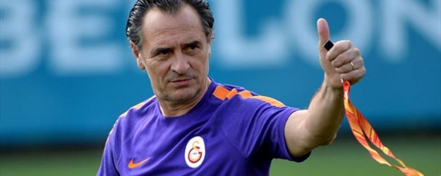 Prandelli Mancini'nin İzinden Gidiyor!