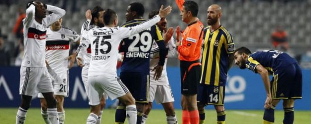 Beşiktaş'ta Sinirleri Geren Tartışma