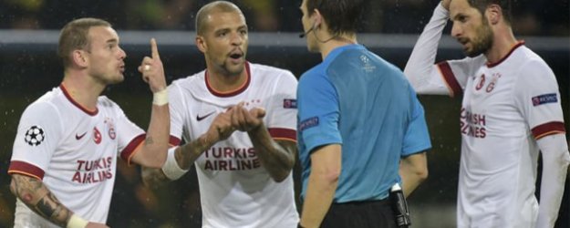 G.Saray'ın Yediği Gol Tartışmalara Neden Oldu