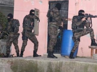 İstanbul'da 2 İlçede Terör Operasyonu
