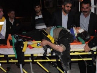 İki Araç Kafa Kafaya Çarpıştı: 4 Yaralı