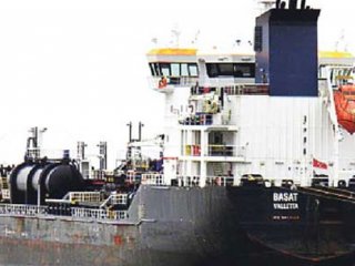 Korsanlar Türk Gemisine  Saldırdı!