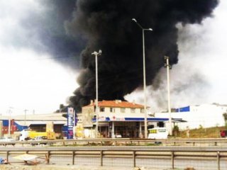 Gebze'de Korkutan Yangın