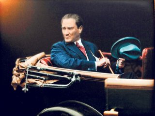 Atatürk'ün Gizlenen Fotoğrafı Ortaya çıktı