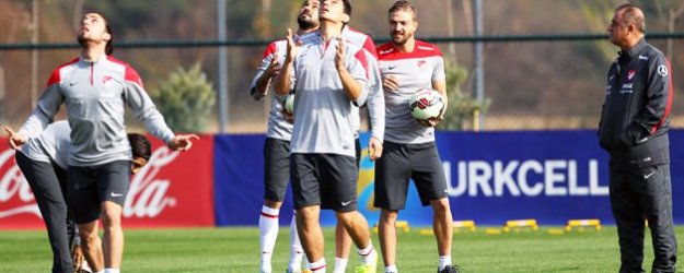 Milli Takım 7 Eksikle Başladı