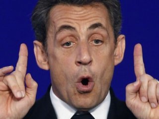 Sarkozy Yine Hiç Şaşıtmadı