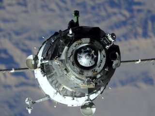 UUİ'de Görevli Astronotlar Dünya'ya Döndü