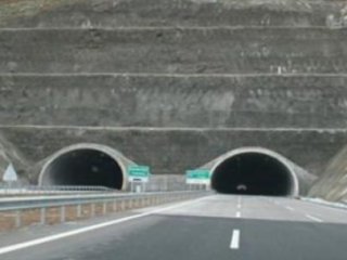 Rize'de Tünelde Göçük: 1 Ölü!