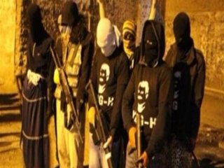 YDG-H Üyeleri Yine Fistan Giydi