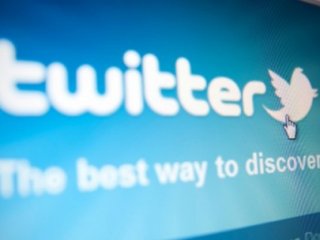 S&P Twitter'ın Notunu Kırdı