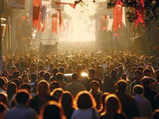 800 Bin İşsize Suriyeli Şoku