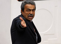 Kamer Genç fena gaz gelmiş