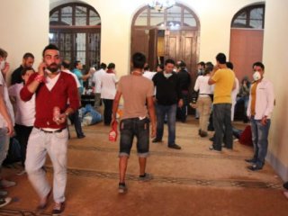 Cami Bekçisi Gezicileri Yalanladı