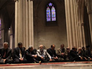 ABD'de Tarihi Gün! Katedralde Cuma Namazı Kılındı