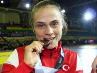 Türkiye İçin Güreşti Müslüman Oldu