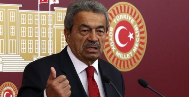 Kamer Genç'den Tarhan'a Ağır Salvolar