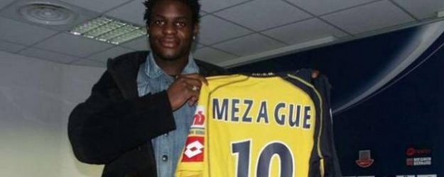 Milli Futbolcu Evinde Ölü Bulundu