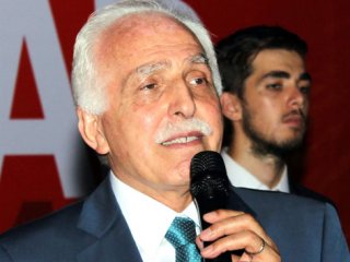 Kamalak'tan Papa Eleştirisi!