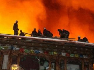 Gıda Fabrikası Yandı: En Az 13 ölü