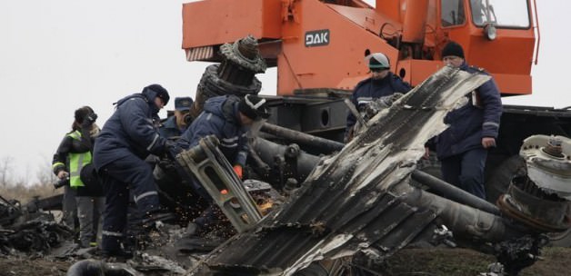 Ukrayna Doğuyu Kapattı