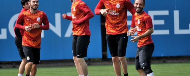 G.Saray Hazırlıklara Başladı