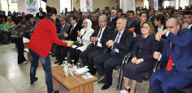 350 Aile Kurayla Konut Sahibi Oldu