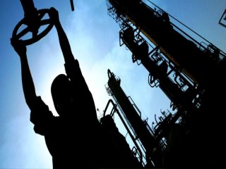 Düşen Petrol Fiyatları Türkiye'ye Yaradı