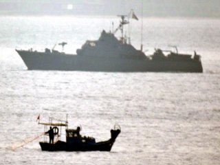 Yunan Botu Türk Denizaltısını Görünce Kaçtı