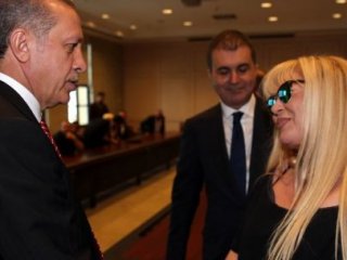 "Erdoğan'ı Seviyorum Diye Küfrettiler"