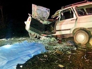 Motosikletle Otomobil Çarpıştı: 1 Yaralı