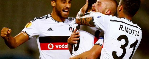 Cenk Tosun, Töre'nin O Hareketini Yorumladı