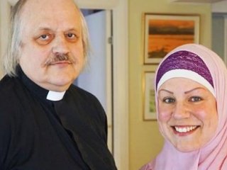 Papaz'ın Kızı Müslüman Oldu