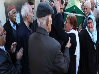 Yeni Atanan Öğretmen Dövülerek Öldürüldü