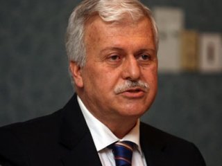 Gülerce: Bülent Arınç Alınmasın Ama