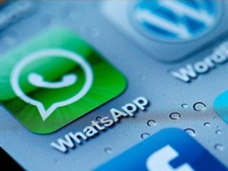 WhatsApp Mesajlarınızı Saklıyor Mu?