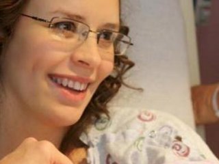 3 yaşındaki Çocuk Annesini Öldürdü